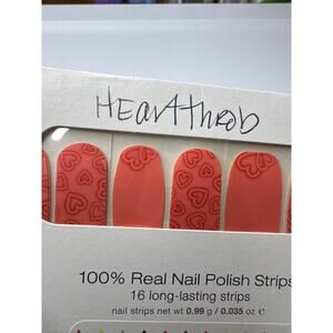 NWT Color Street “Heartthrob” Coral Heart Shaped Designs Nail Strips